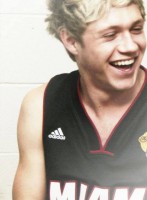/album/one-direction/a10173-465978760160141-214940972-n-jpg/