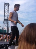 /album/one-direction/a1002445-467200430037974-220120002-n-jpg/