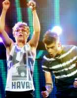 /album/one-direction/a1005264-465718920186125-228282403-n-png/